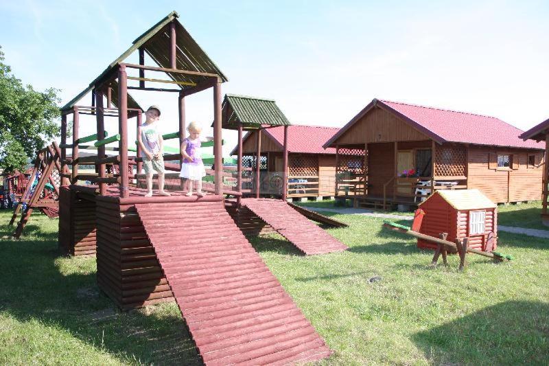 Domki U Karasia Rusinowo  Exterior foto